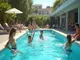 swimmingpool-darsteller-wer-steht-hinter-den-beruehmten-pool-szenen